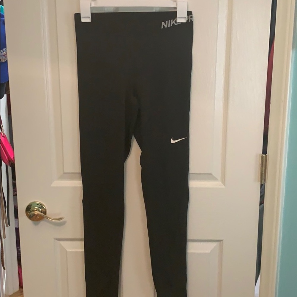 Nike Pro leggings